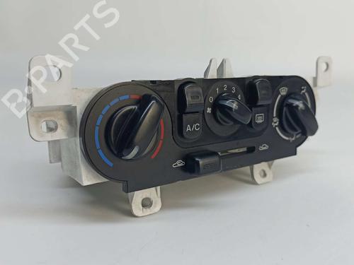 Climate control MAZDA 323 S VI Saloon (BJ) 1.5 16V (BJ5P) | BP8106904I5
