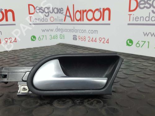 Venstre fortil invendig håndtag VW GOLF V (1K1) 1.9 TDI (105 hp) 3326181