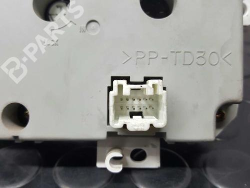 Airco bedieningspaneel MAZDA 6 Hatchback (GG) 2.0 DI (GG14) | BP2749235I5 