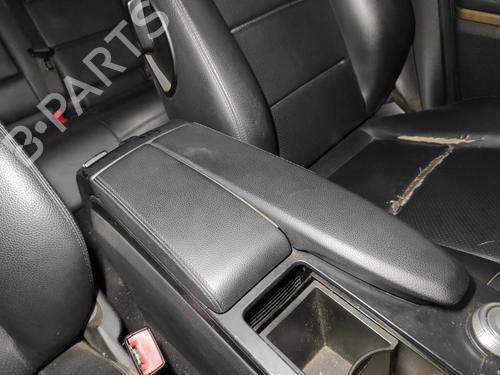 armrest-center-console-mercedes-benz-e-class-w212-2009-2010-2011-2012-2013-2014-2015-2016-35950631 main image