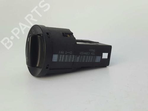 Headlight switch VW POLO (6N2) 1.4 16V | BP8217690I24