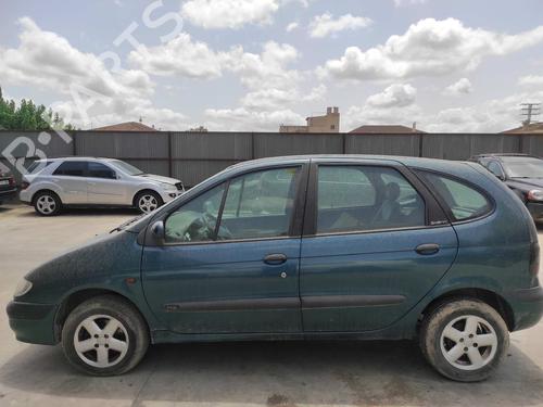 Gebruikte RENAULT MEGANE Scenic (JA0/1_) 1.6 e (JA0F) (90 hp) 4280316 Onderdelen