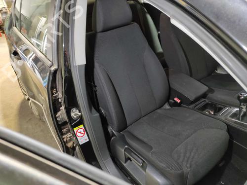 right-front-seat-vw-passat-b6-3c2-19-tdi-2005-2006-2007-2008-2009-2010-10554742 main image