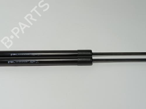 Used Tailgate lift support PEUGEOT 2008 II (UD_, US_, UY_, UJ_, UR_, UC_) 1.2 PureTech 130 (USHNS, URHNS) (130 hp) 15381342