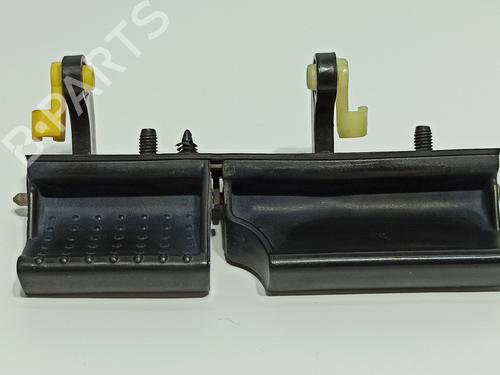 Used Tailgate handle HYUNDAI TUCSON (JM) 2.0 CRDi All-wheel Drive (113 hp) 16860304