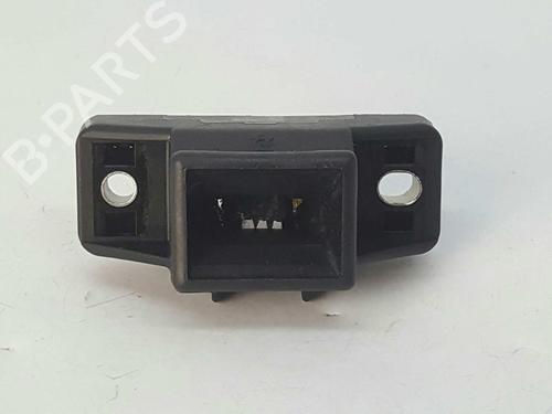 Used Tailgate lock DACIA SANDERO II 1.0 SCe 75 (B8JC, B8JD, B8NC) (73 hp) 8681440