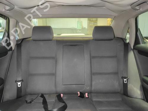 rear-seat-audi-a4-b6-8e2-2000-2001-2002-2003-2004-2005-32294452 main image