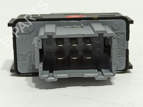 Right front window switch CITROËN C3 III (SX) 1.5 BlueHDi 100 (SXYHYP, SXYHTU) | BP10994009I26