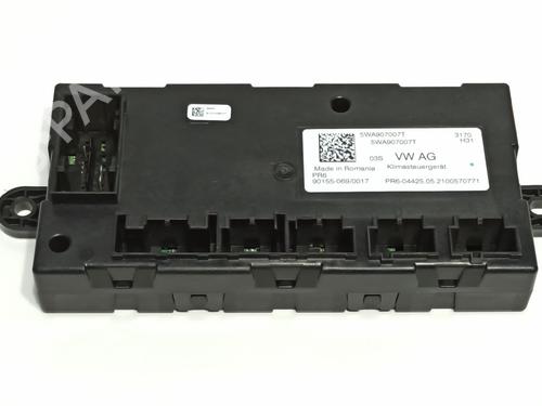 Used Control unit Control unit VW GOLF VIII (CD1, DA1) 1.4 GTE Plug-in Hybrid (245 hp) 40107916 40107916