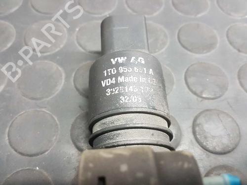 Washer pump AUDI A3 (8P1) 2.0 TDI | BP14529865E24