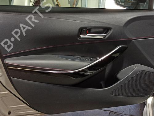 left-front-door-panel-toyota-corolla-estate-_e21_-20-hybrid-mzeh12-2019-16755314 main image