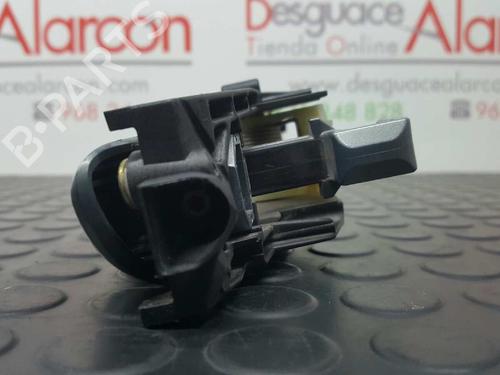 Rear left exterior door handle MERCEDES-BENZ C-CLASS (W203) C 200 CDI (203.007) | BP2748391C130 