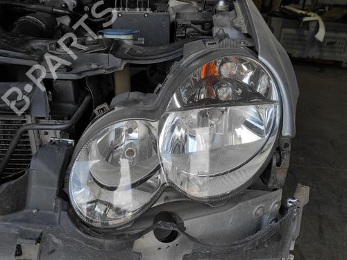 left-headlight-mercedes-benz-c-class-w203-2000-2001-2002-2003-2004-2005-2006-2007-36362986 main image