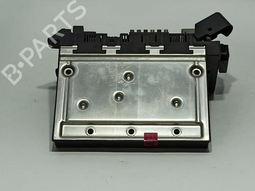 Fuse box MERCEDES-BENZ E-CLASS (W211) E 220 CDI (211.006) | BP11032779E1