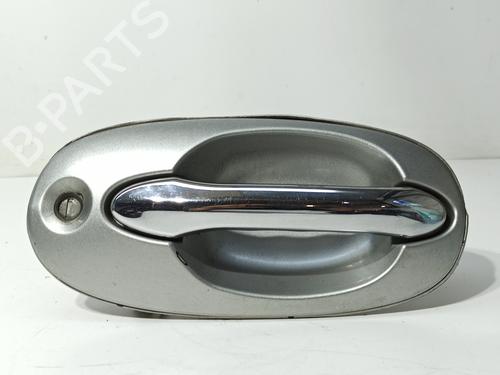 front-left-exterior-door-handle-kia-carnival-ii-gq-1999-2000-2001-2002-2003-2004-2005-2006-2007-24993420 main image