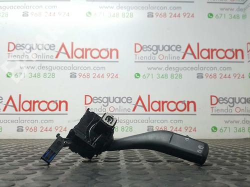 Used Steering column stalk SEAT LEON (1P1) 1.9 TDI (105 hp) 2733568