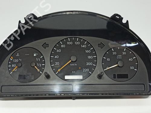 Kombiinstrument MERCEDES-BENZ M-CLASS (W163) ML 270 CDI (163.113) (163 hp) 15048366