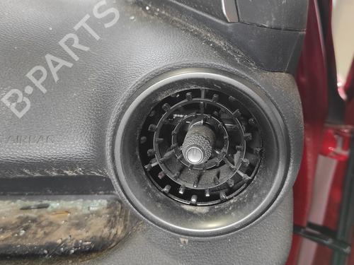 air-vent-toyota-c-hr-_x2_-_h2_-2023-26702042 main image