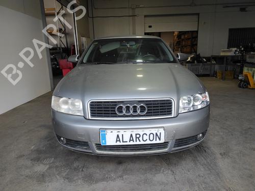 Brugte AUDI A4 B6 (8E2) 1.9 TDI (130 hp) 4431328