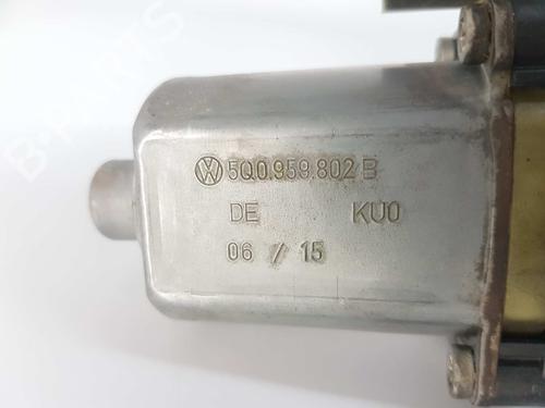 Right front window motor SEAT LEON ST (5F8) 1.6 TDI | BP4625488E20 