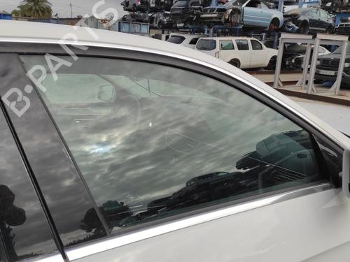front-right-door-window-mercedes-benz-e-class-w212-2009-2010-2011-2012-2013-2014-2015-2016-29442901 main image
