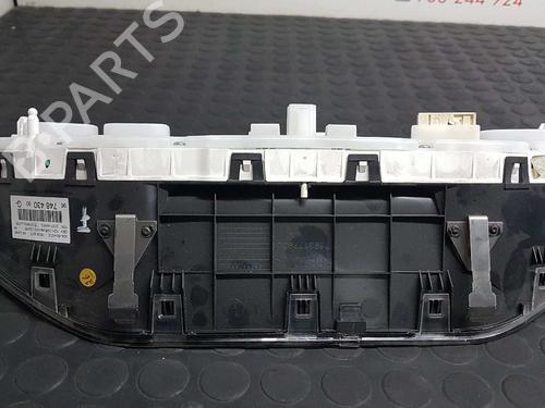 Instrument cluster PEUGEOT 208 I (CA_, CC_) 1.4 HDi | BP2736476C47