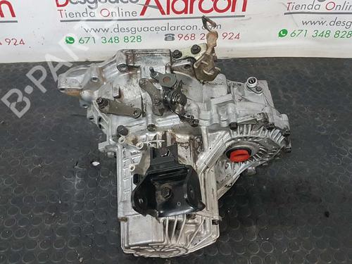Gearbox HYUNDAI LANTRA II (J-2) 1.9 D | BP2737411M3 