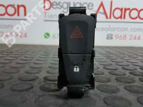 Used Warning switch RENAULT MEGANE III Hatchback (BZ0/1_, B3_) 1.5 dCi (BZ09, BZ0D, BZ1W, BZ29, BZ14) (110 hp) 6628581