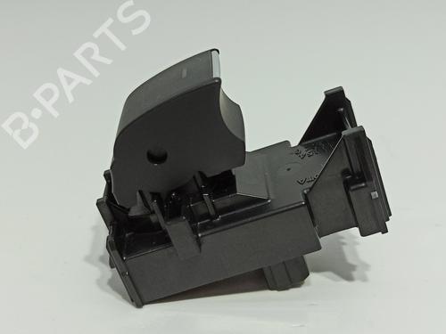 Used Right front window switch TOYOTA COROLLA Hatchback (_E21_, _EA1_, _EH1_) [2018-2025]  16736333
