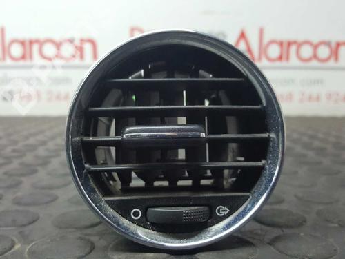 Air vent PEUGEOT 3008 I MPV (0U_) 1.6 HDi BP11639121I21