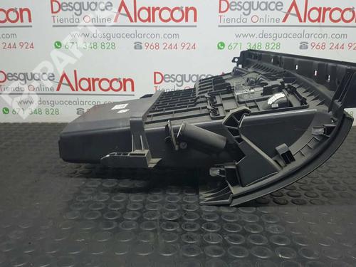Glove box RENAULT MEGANE III Hatchback (BZ0/1_, B3_) 1.6 16V (BZ1B, BZ1H) | BP2770056C95 
