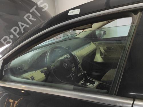 BP37489526C18 main image