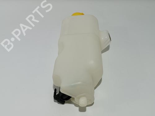 Used Windscreen washer tank SMART FORTWO Coupe (453) electric drive (453.391) (82 hp) 15642239
