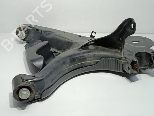 Used Left rear suspension arm MERCEDES-BENZ V-CLASS (W447) V 250 CDI / d 4-matic (447.811, 447.813) (190 hp) 26463401