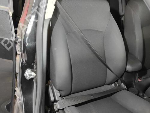 front-right-seatbelt-chevrolet-cruze-hatchback-j305-2010-39652570 main image