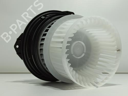 Varmeblæser TOYOTA C-HR (_X2_, _H2_) Hybrid (ZYX20) (140 hp) 30606779