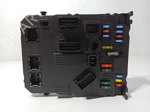 Używane Skrzynka bezpieczników PEUGEOT 206 Hatchback (2A/C) [1998-2012]  28970395