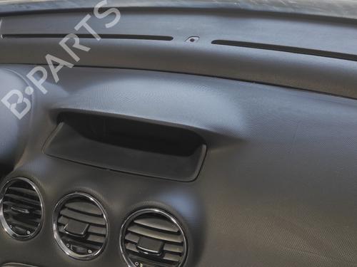 Dashboard PEUGEOT 308 I (4A_, 4C_) 1.6 HDi | BP19077604C46