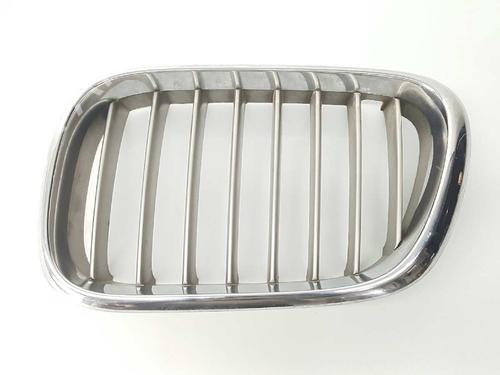Grill BMW X5 (E53) 4.4 i (286 hp) 3014856