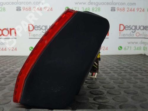 Right taillight PEUGEOT 607 (9D, 9U) 2.7 HDi 24V | BP2769988C35 