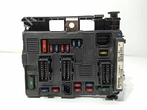 Used Fuse box CITROËN C5 I (DC_) 2.0 HDi (DCRHZB, DCRHZE) (109 hp) 22708532