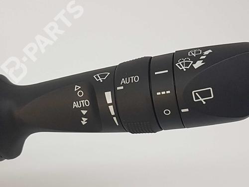 Switch TOYOTA AURIS (_E18_) 1.8 Hybrid (ZWE186_, ZWE186R) | BP11388298I30 