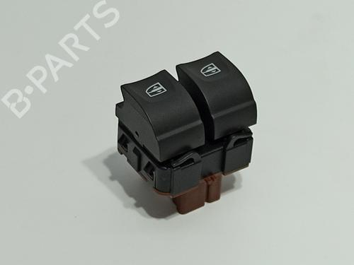 BP12578748I27 main image