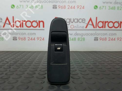 Interrupteur de vitre avant droite CITROËN C4 Picasso I MPV (UD_) 1.6 HDi (109 hp) 2757349