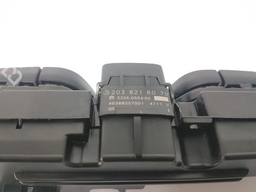 Warning switch MERCEDES-BENZ CLK (C209) CLK 270 CDI (209.316) | BP4667961I22
