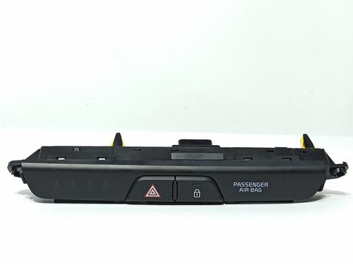 Warning switch KIA STONIC (YB) 1.2 CVVT | BP13736942I22