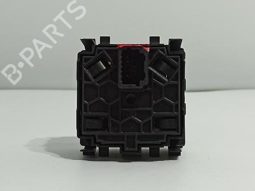 Headlight switch RENAULT KADJAR (HA_, HL_) 1.2 TCe 130 (HLMR) | BP14543871I24