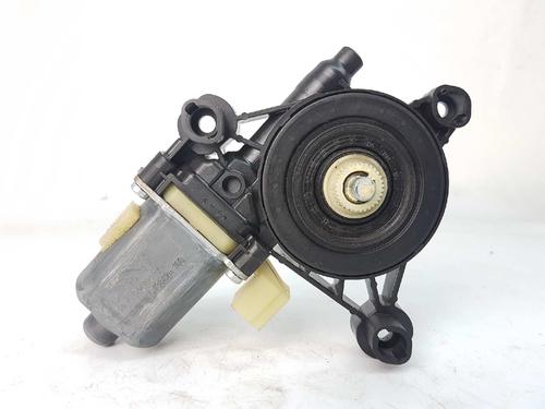 Right front window motor VW GOLF VII (5G1, BQ1, BE1, BE2) 1.6 TDI 5Q0959802B | 0130822378