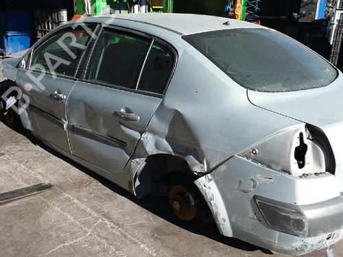 Engine control unit (ECU) RENAULT MEGANE II Saloon (LM0/1_) 1.9 dCi (LM0G, LM1G, LM2C) | BP2742727M57