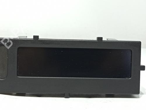 Used Display monitor RENAULT MEGANE III Hatchback (BZ0/1_, B3_) 1.6 16V (BZ0H) (101 hp) 12319317